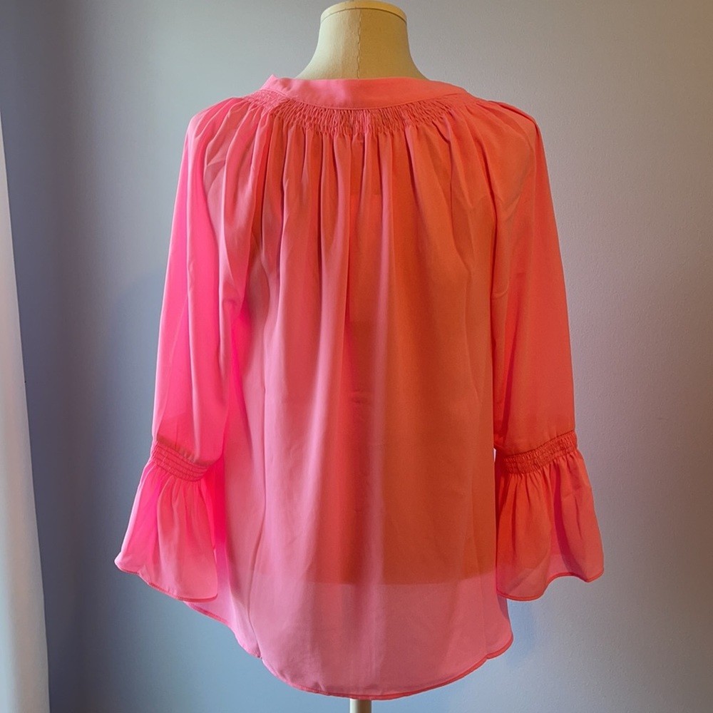 LILLY PULITZER DAKOTA BUTTON DOWN TOP - Picture 2 of 10